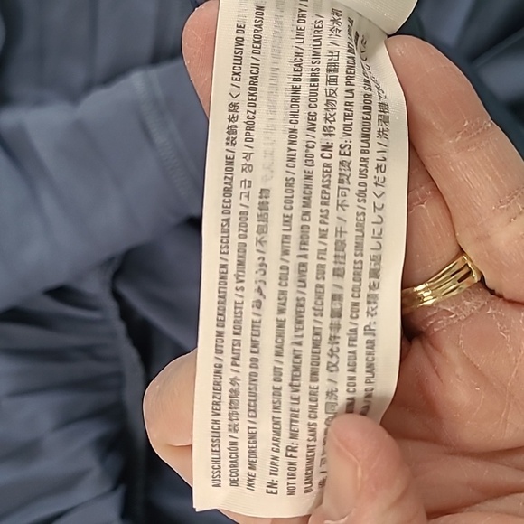 NWT Abercrombie & Fitch Blue Pleated Sleeveless Dress with Deep Vneck size Small - Picture 6 of 10